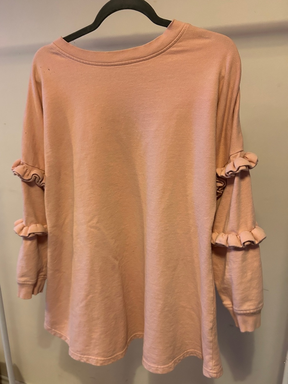 Women's Blush Pink Ruffle-Sleeve Pullover Sweatshirt